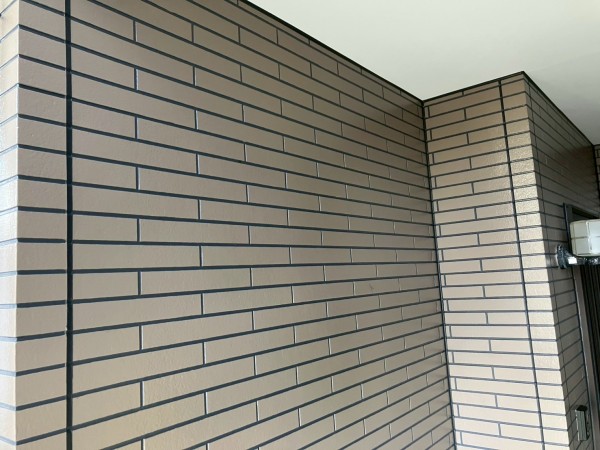 外壁塗装上塗り　無希釈塗装サムネイル